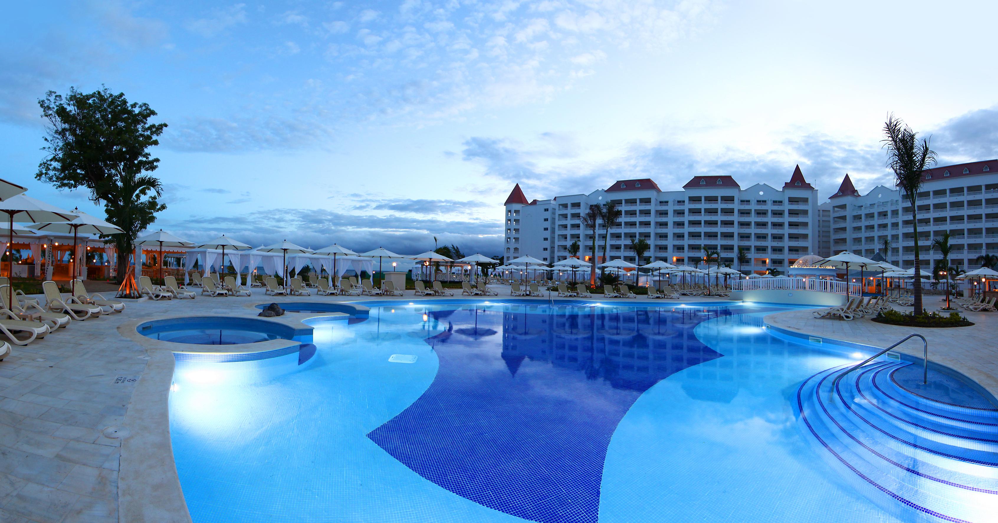 Bahia Principe Luxury Runaway Bay (Adults Only) 외부 사진