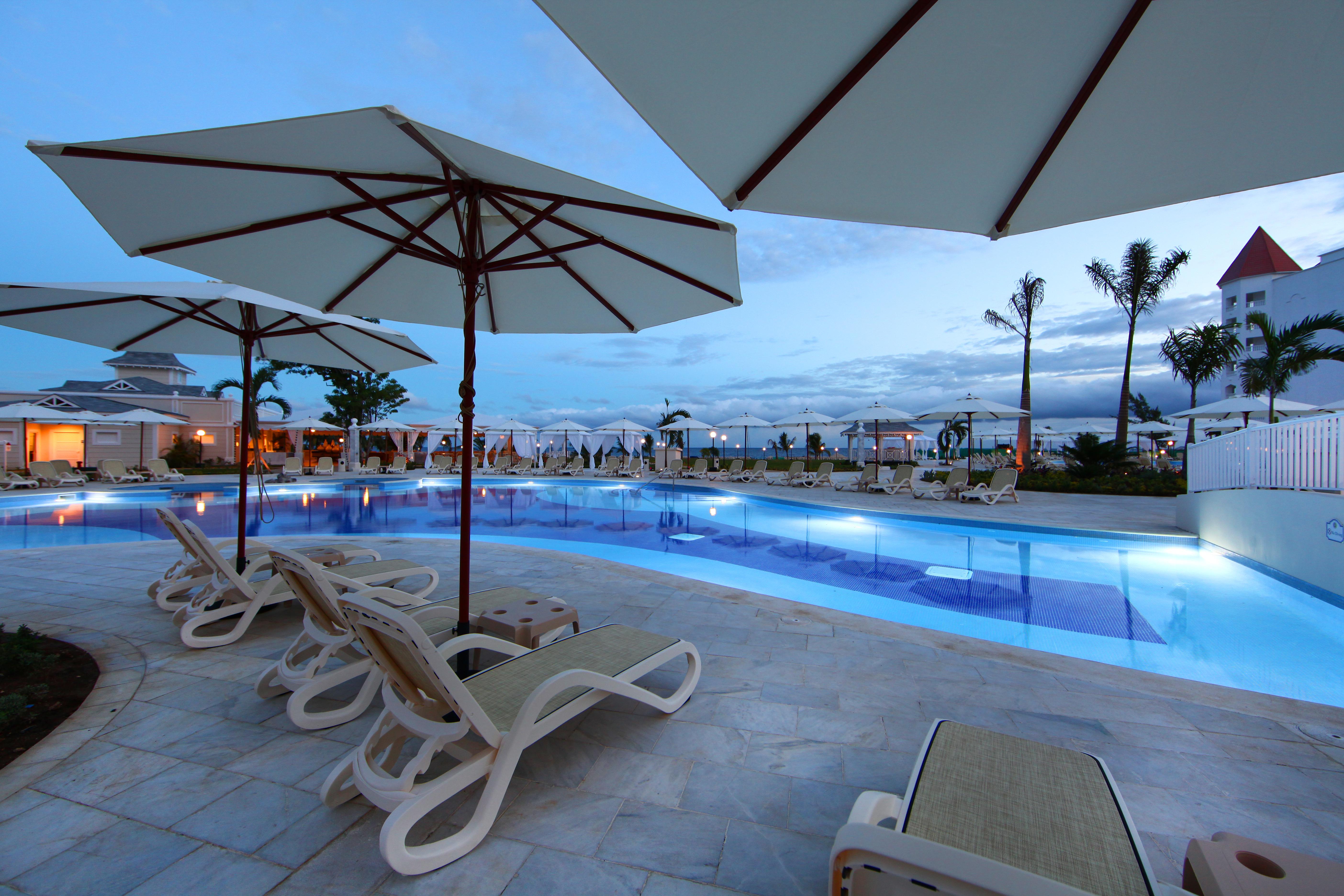 Bahia Principe Luxury Runaway Bay (Adults Only) 외부 사진