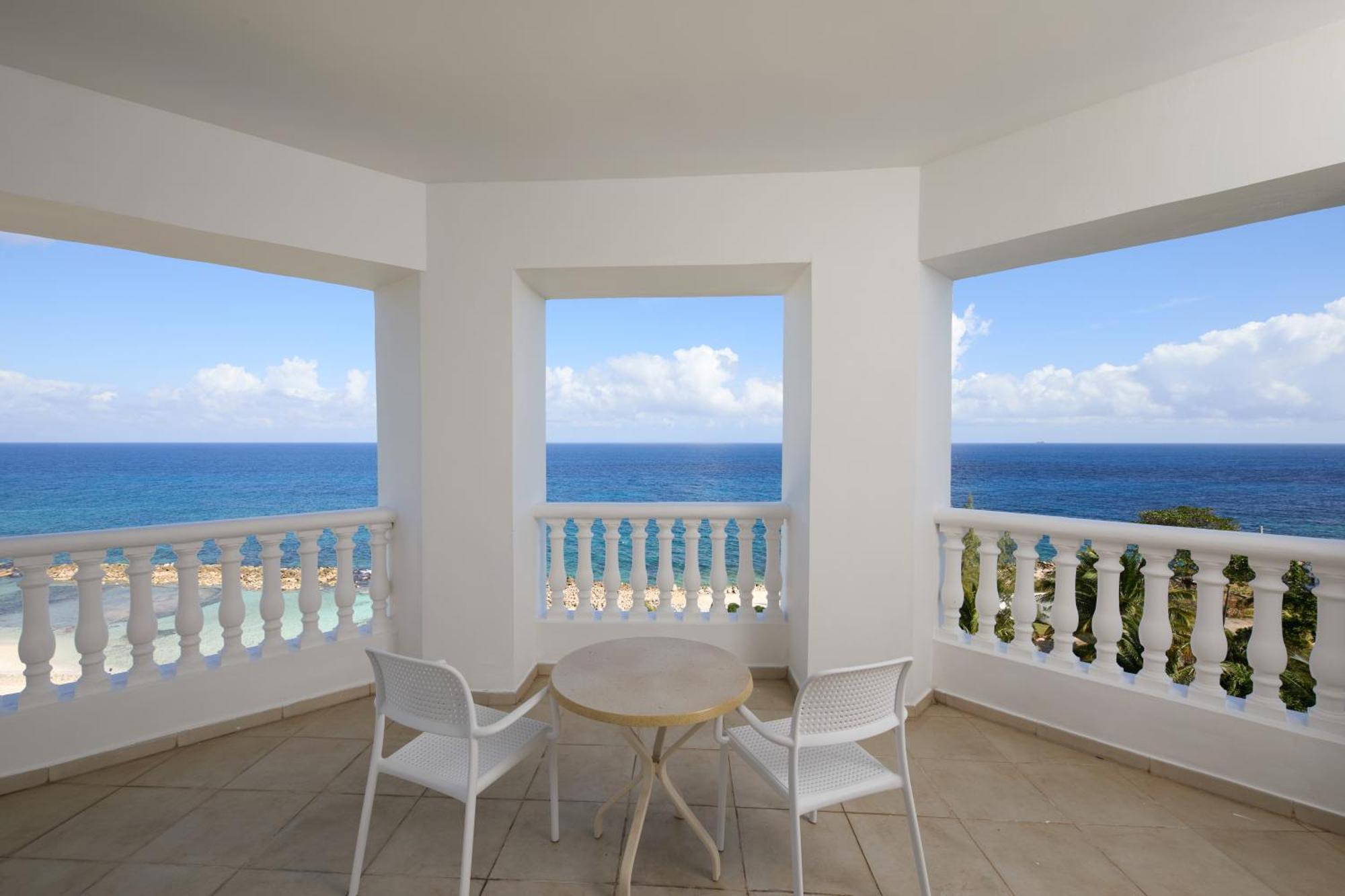 Bahia Principe Luxury Runaway Bay (Adults Only) 외부 사진